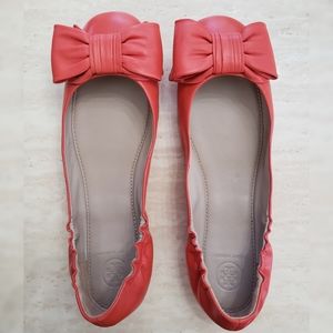 Tory Burch bow flats